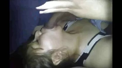 Magnífico pollo bailando xxxgordita magníficamente