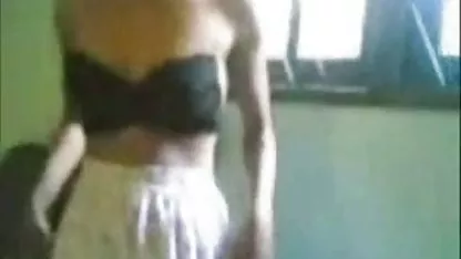 Dos amigas rápidamente a follar con sexso de gordas un chico joven