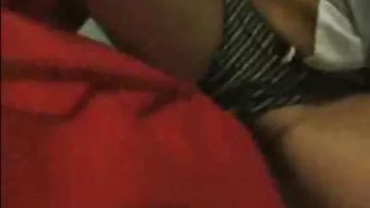 Él lanzó una morena en su boca y se gordas maduras la follan su coño afeitado