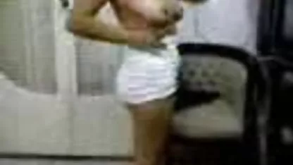 Como un joven acariciando el pezón kitty vaginas gorditas xxx