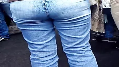 Morena se pone en alto cuando su video de gordibuenas cara con esperma
