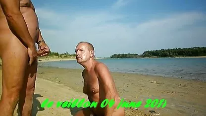 Las vacaciones de primavera gordita bien follada húmeda tetas en la playa