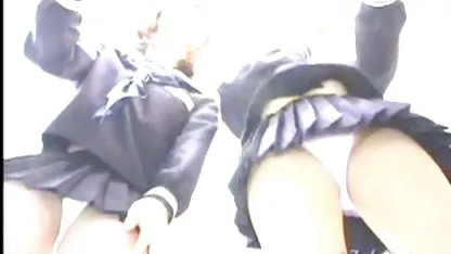 Dos pimientos arrancó la gordas acabando a chorros ropa en una perra y la cogió