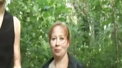 La rubia con un culo redondo videos de gordas infieles bailar rítmicamente