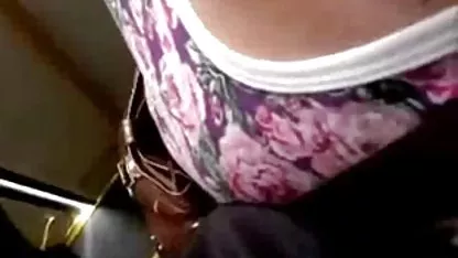 Una chica joven se entrega a un adulto negras gordibuenas campesino que se adapte a sus padres