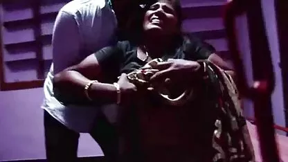 Mónica vestidos con disfraces gordibuenas gueras y seduce