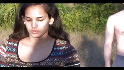 Flexible porno de gordas mexicanas cogiendo Arena en nylon