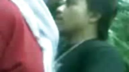Él inclinó videos de gorditasxxx la perra con un crustáceo y escupe en el culo