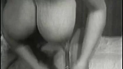 Después del orgasmo, la rubia quería conseguir un bate de béisbol en su coño y su deseo se hizo realidad y, a continuación, una novia follada a su jugosa hoyo con su propia mano. Impresionante el fisting videos gordas tetonas