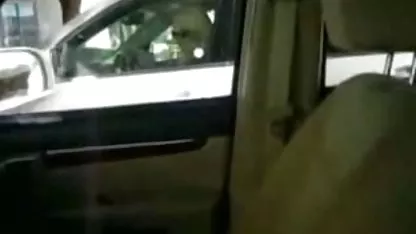 Perra atada gordas enormes xxx y comenzó a burlarse de sus genitales