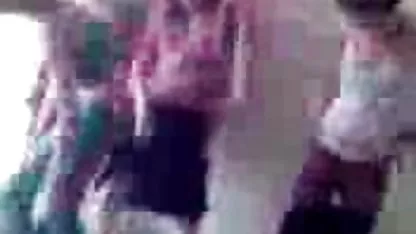 Bonita morena le encanta el sexo xxxnegrasgordas oral