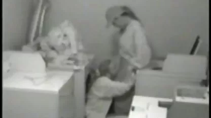 La perra puso su mano en el clítoris y comenzó a hurgar con todo tipo gorditas videos xxx de arte. Al mismo tiempo, la niña pelirroja se cubrió los ojos con placer y se apresuraron para llegar al orgasmo