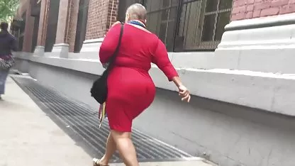 Así que déjelo pasar la noche con tetona Gina, a la mierda su jugoso coño peludo y averiguar lo que la gorditas mexicanas teniendo sexo pasión es